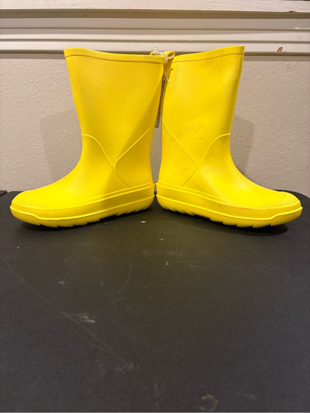 Cat and Jacks Andy Kids Yellow Rubber Rain Snow Mud Boots Youth Size 2Y
